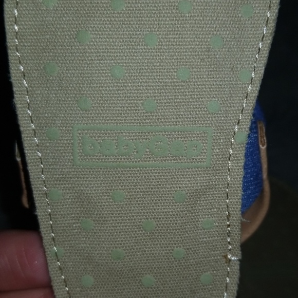 Gap Sandals - Picture 3 of 4